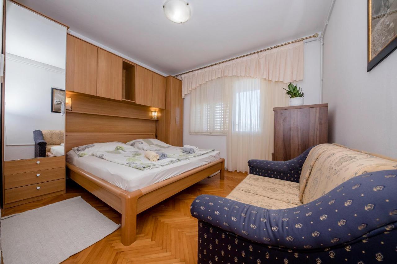 Apartments&rooms Bolero Rab Town Buitenkant foto